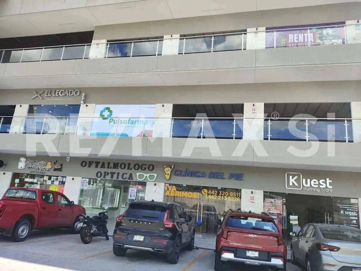 Local en Renta Plaza Xcentric Mirador — foto 2