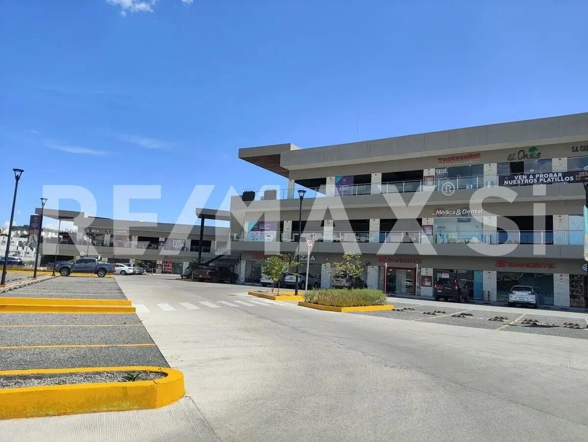 Local en Renta Plaza Xcentric Mirador — foto 6