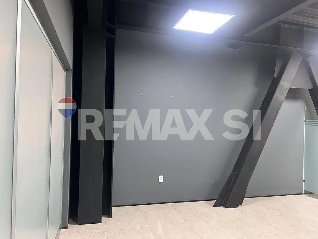 Oficina en Renta en Momentum Centro Sur — foto 4