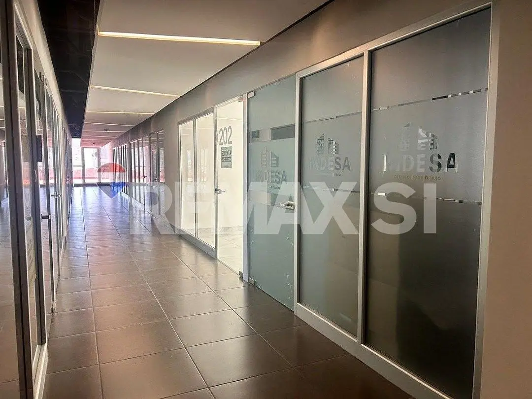 Oficina en Renta en Momentum Centro Sur — foto 5