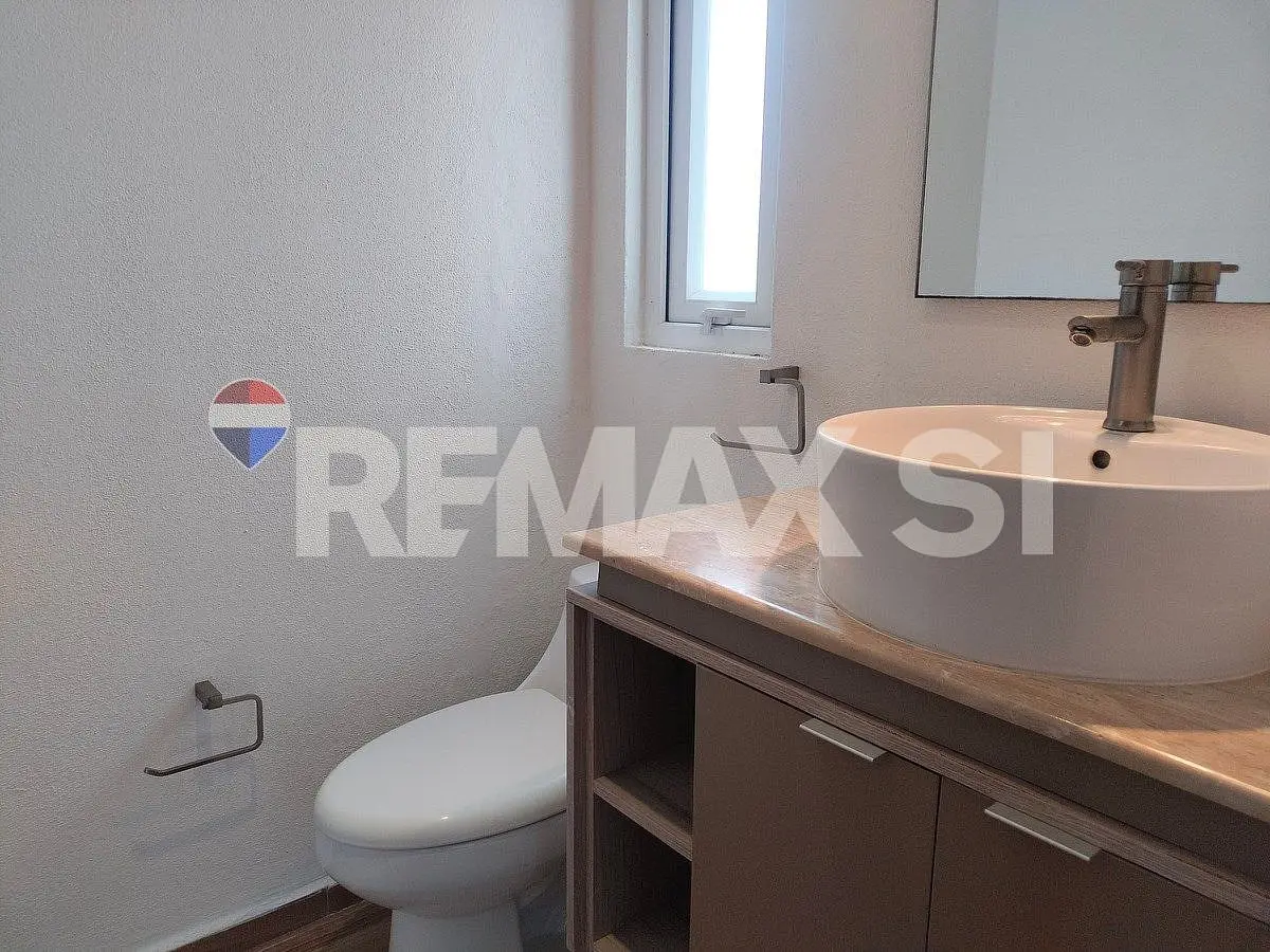 Rcr Casa Renta Zibata — foto 2