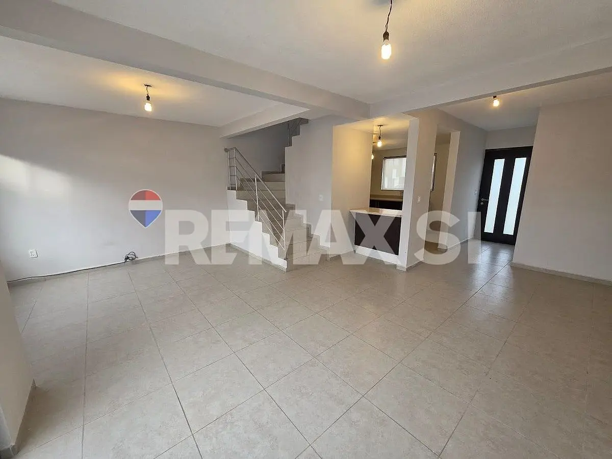 RCR Casa Renta Zibata El Canto — foto 2