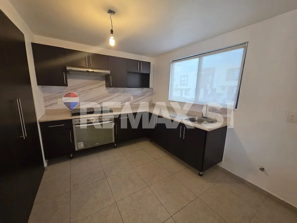 RCR Casa Renta Zibata El Canto — foto 3