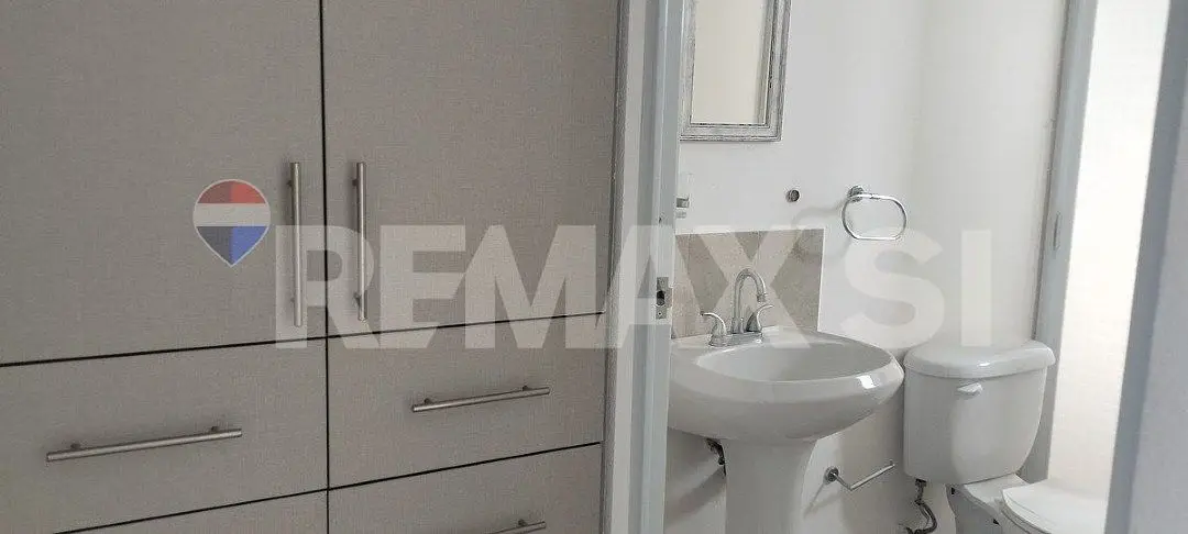 Rcv Casa Venta los Encinos el Marques — foto 4