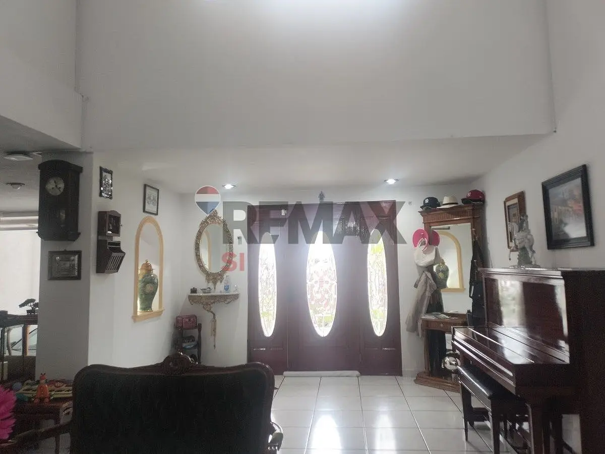 Rcv Casa Venta Villas del Mesón — foto 3