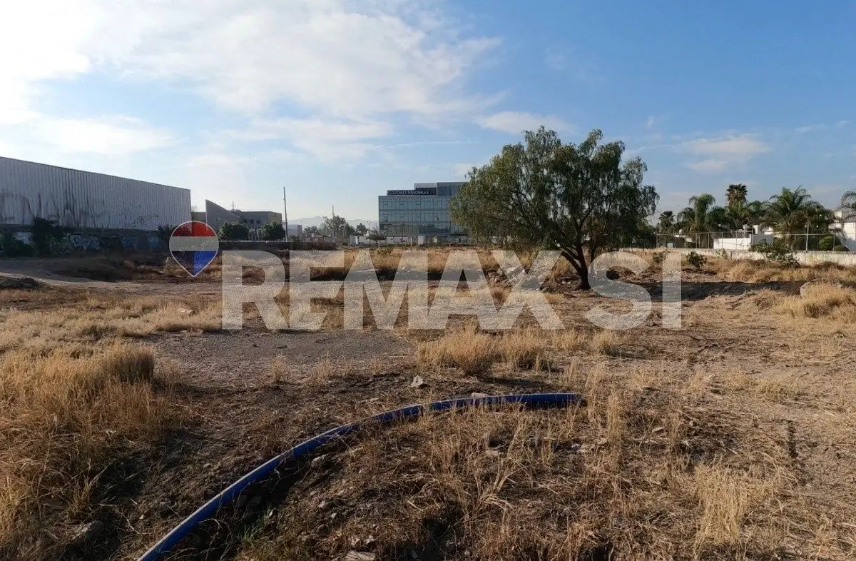 Terreno Comercial en Venta en Av. Tlacote — foto 5