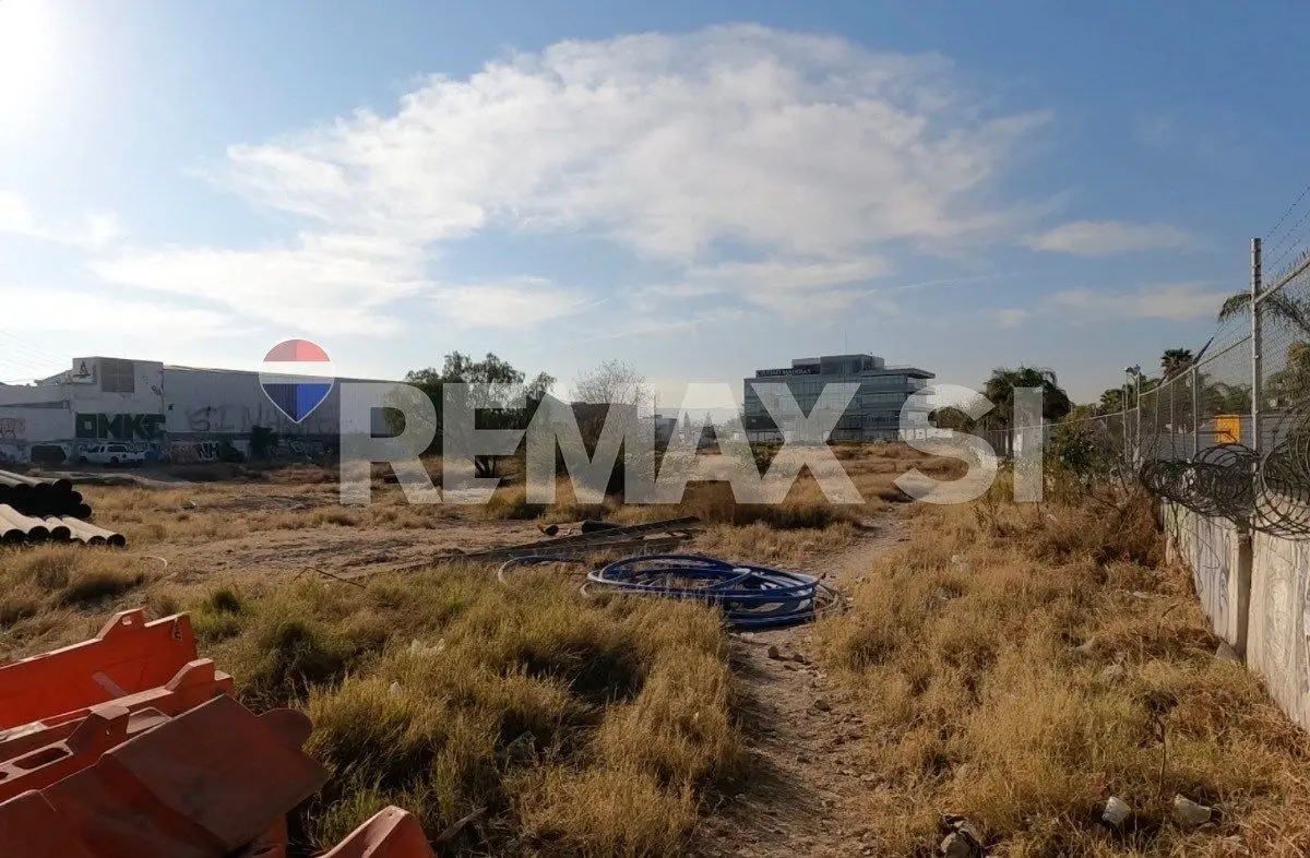 Terreno Comercial en Venta en Av. Tlacote — foto 6