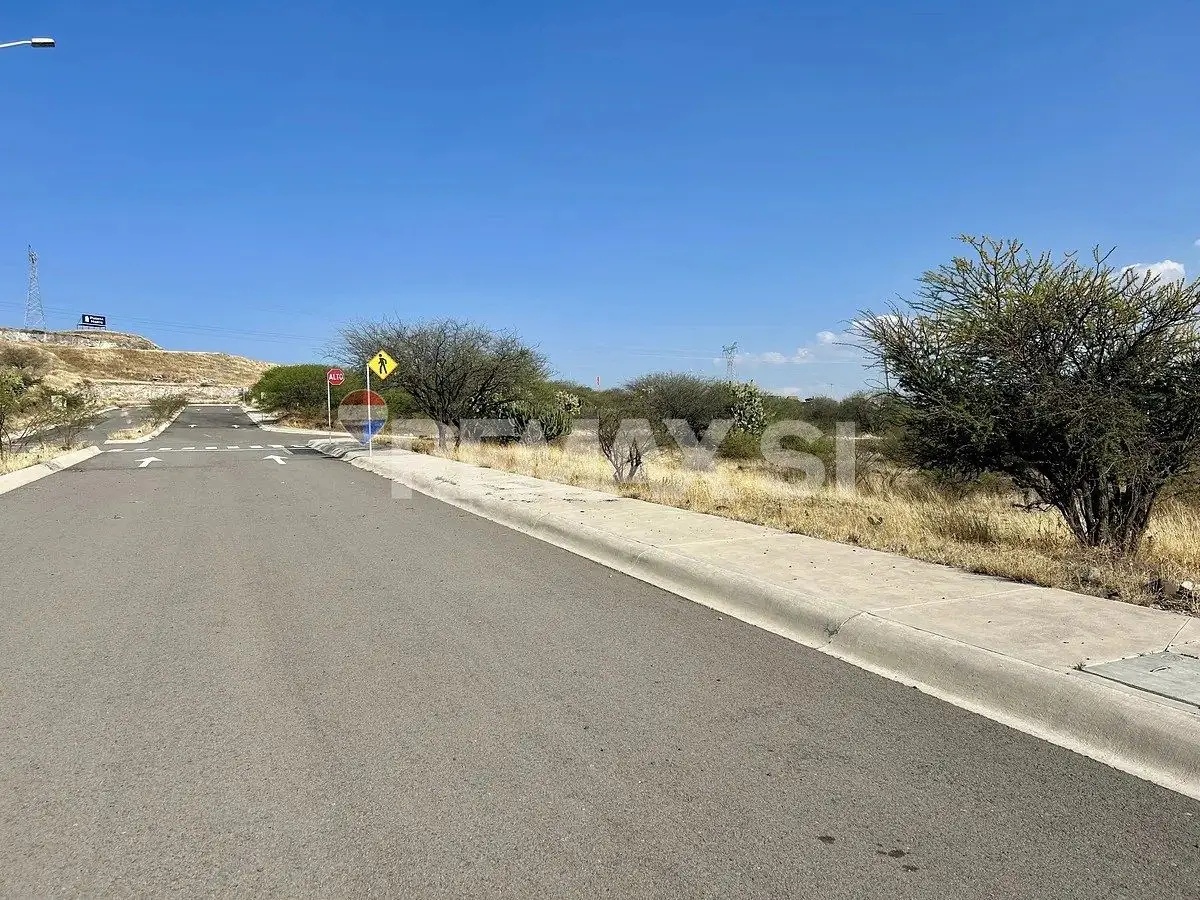 Terreno Comercial en Venta en Juriquilla — foto 2