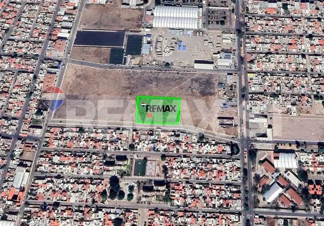 Terreno Comercial en Venta en Satélite, Qro. — foto 3