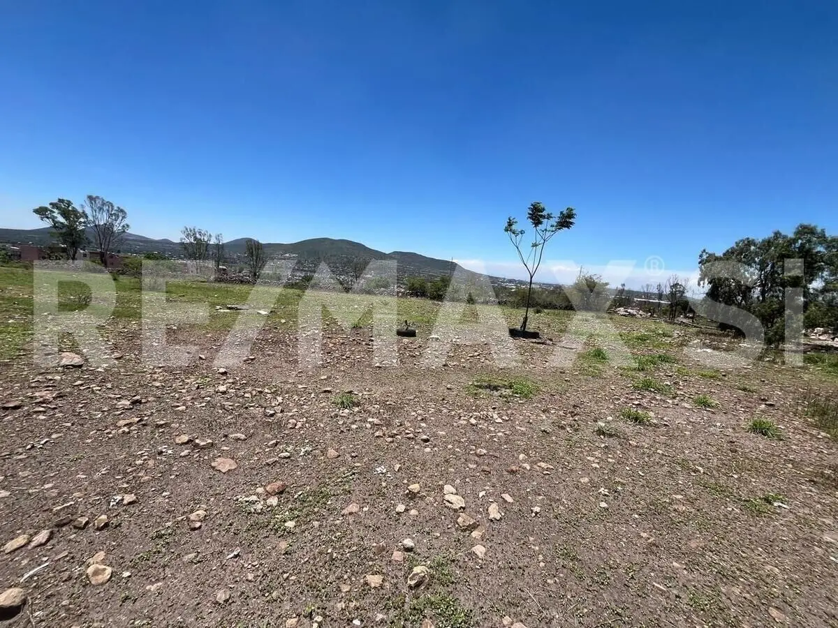Terreno en Presa Santa Catarina (Corea) — foto 2