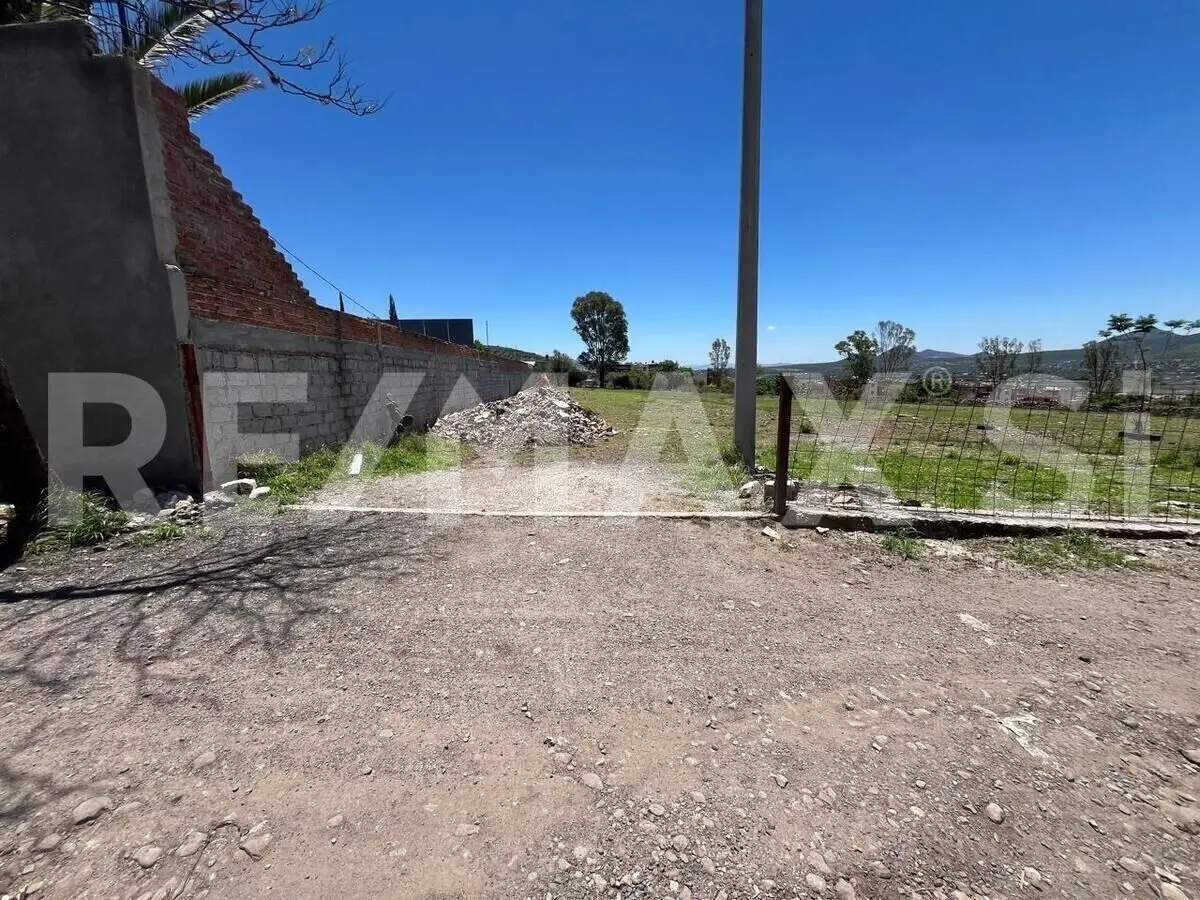 Terreno en Presa Santa Catarina (Corea) — foto 4