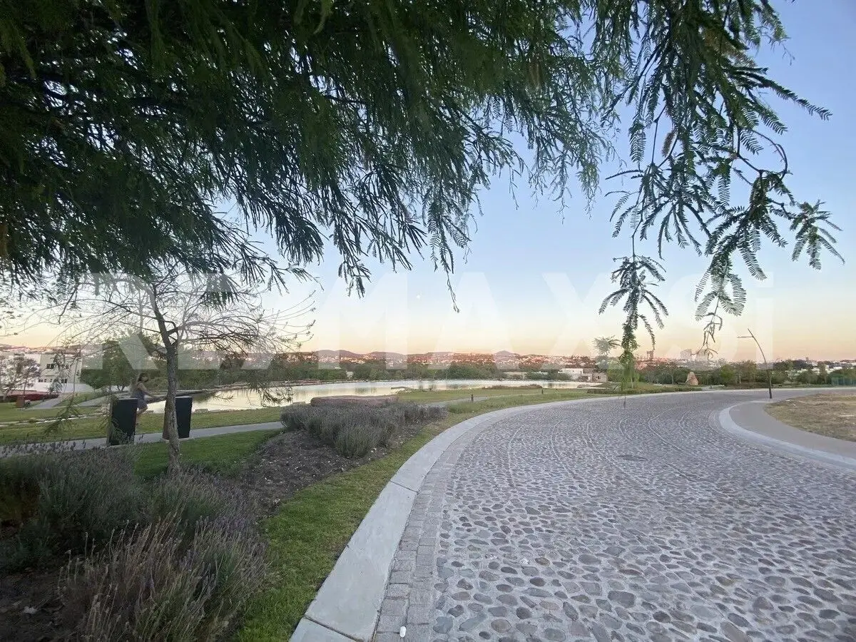 Terreno Venta Lago de Juriquilla — foto 3