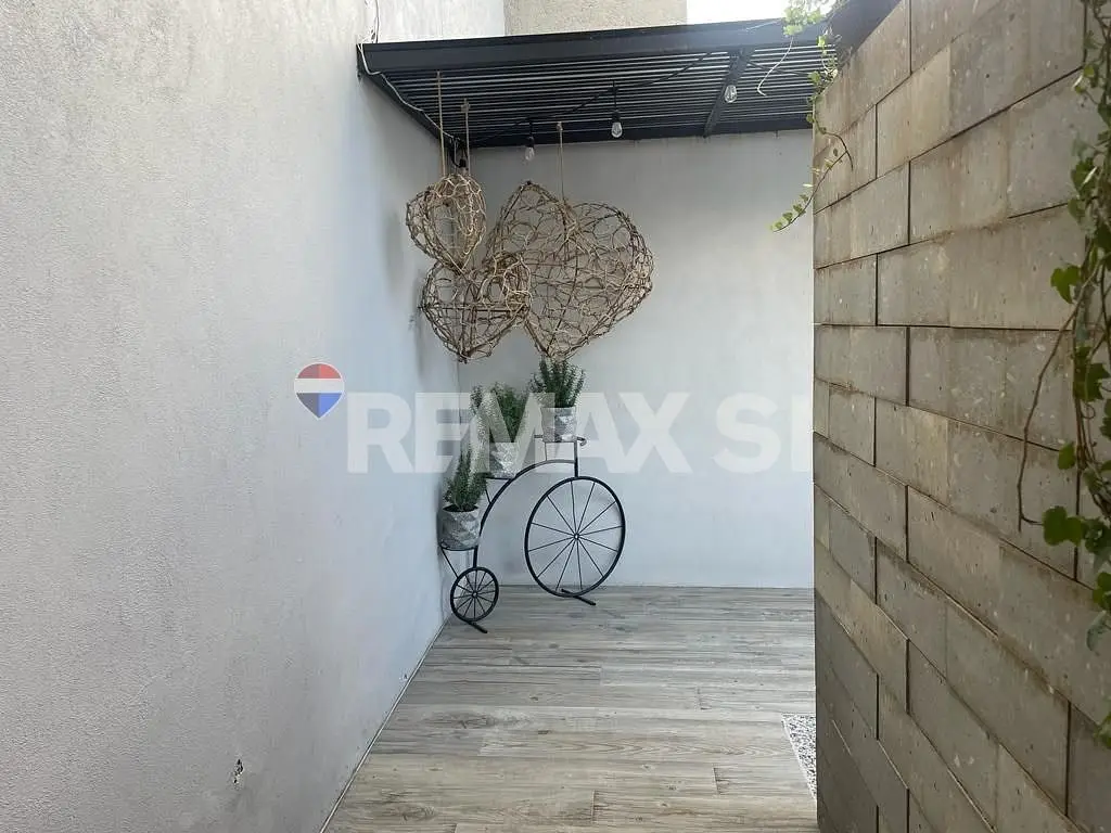 Venta Casa Colinas del Cimatario — foto 3