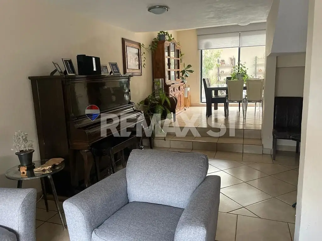 Venta Casa Colinas del Cimatario — foto 4