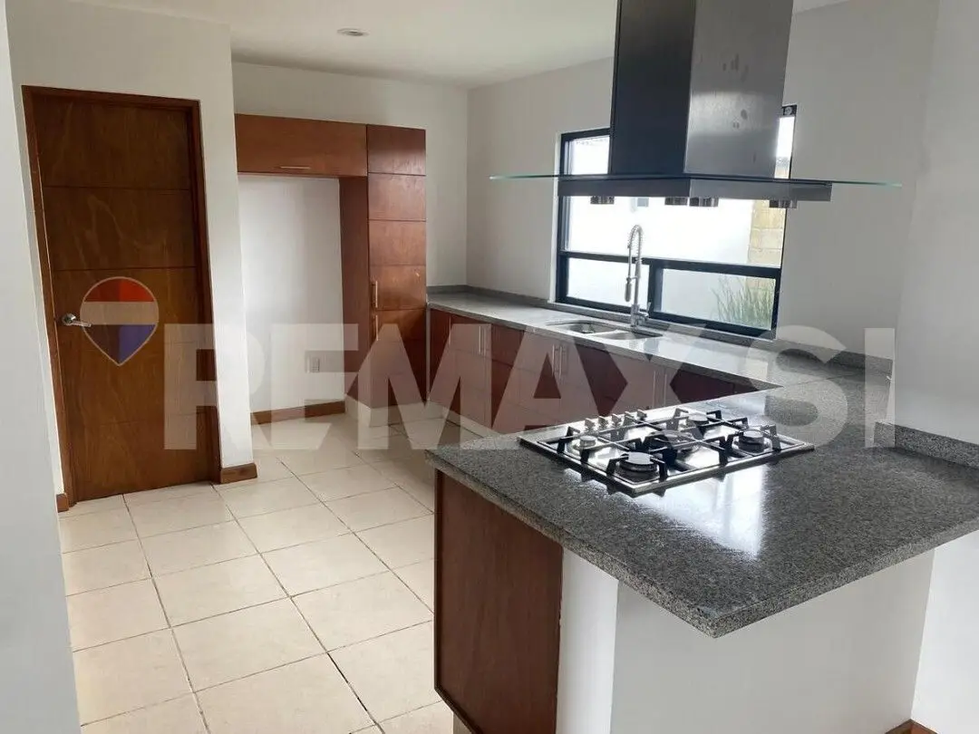Venta Casa San Isidro Juriquilla Cond Bellavista — foto 5