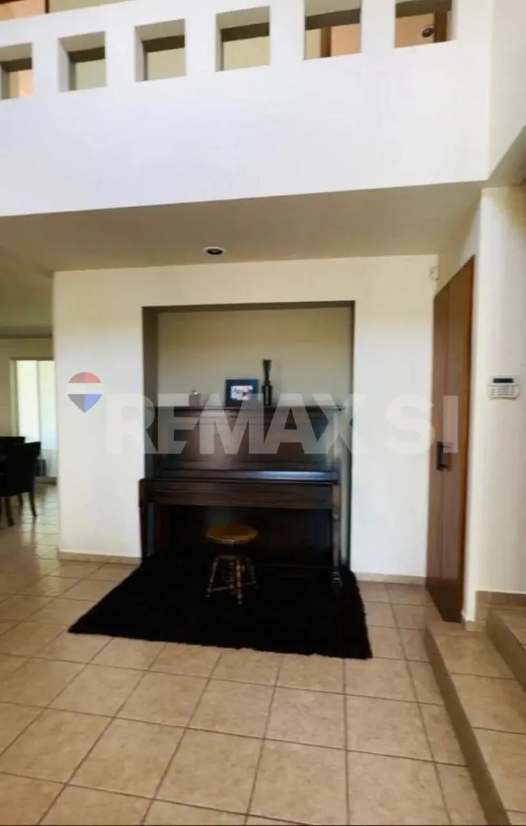 Venta de Casa en Cumbres del Cimatario — foto 3