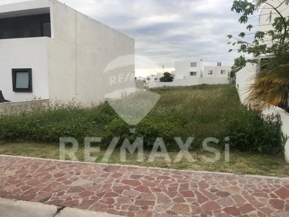RTV Venta de Terreno en La Cima — foto 2