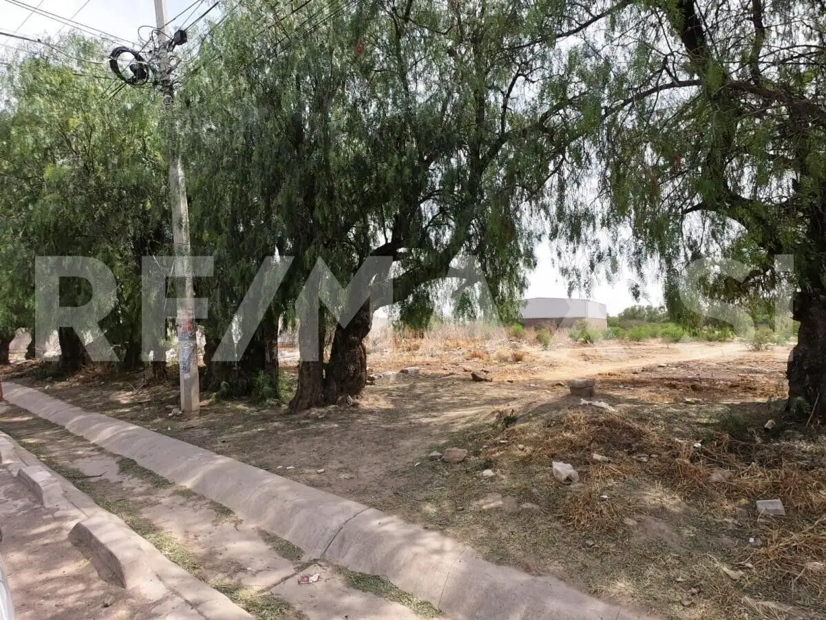 Venta -Terreno Industrial"Purisima de Cubos" Mpo. de Colon — foto 3