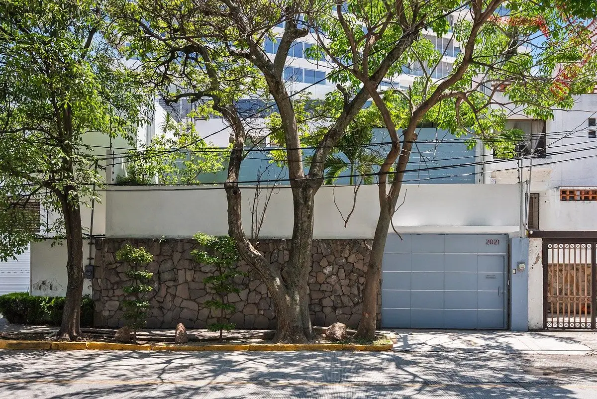 Casa en Lomas del Country