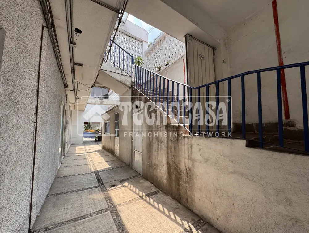 Edificio en Jardines de San Mateo — foto 4
