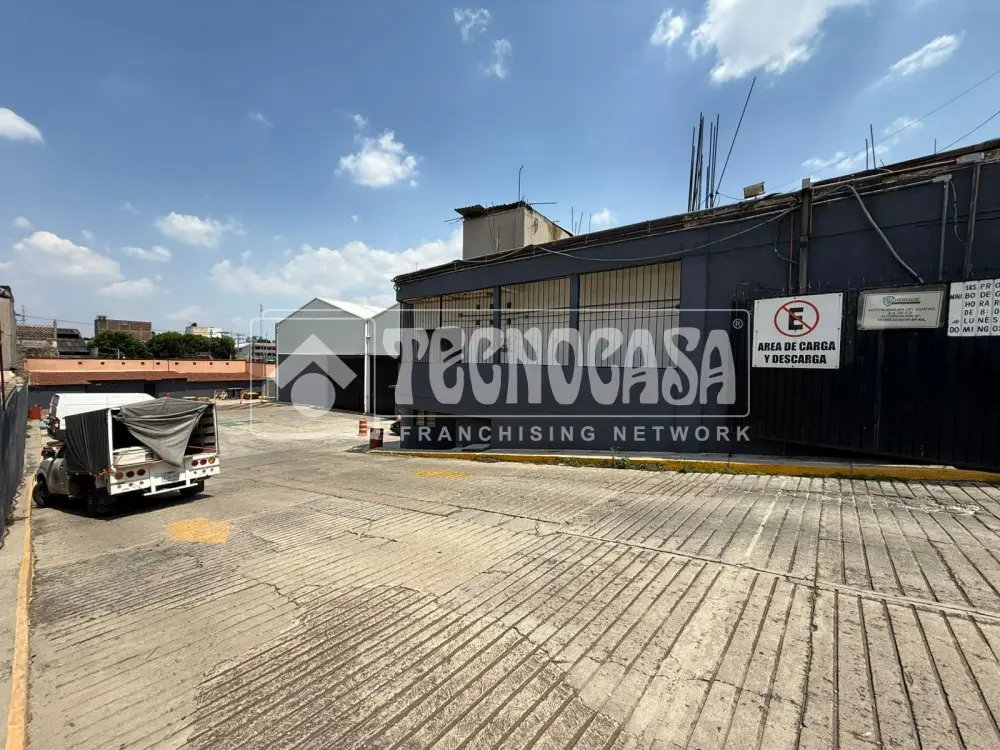 Bodega en San Bartolo Naucalpan (Naucalpan Centro) — foto 4