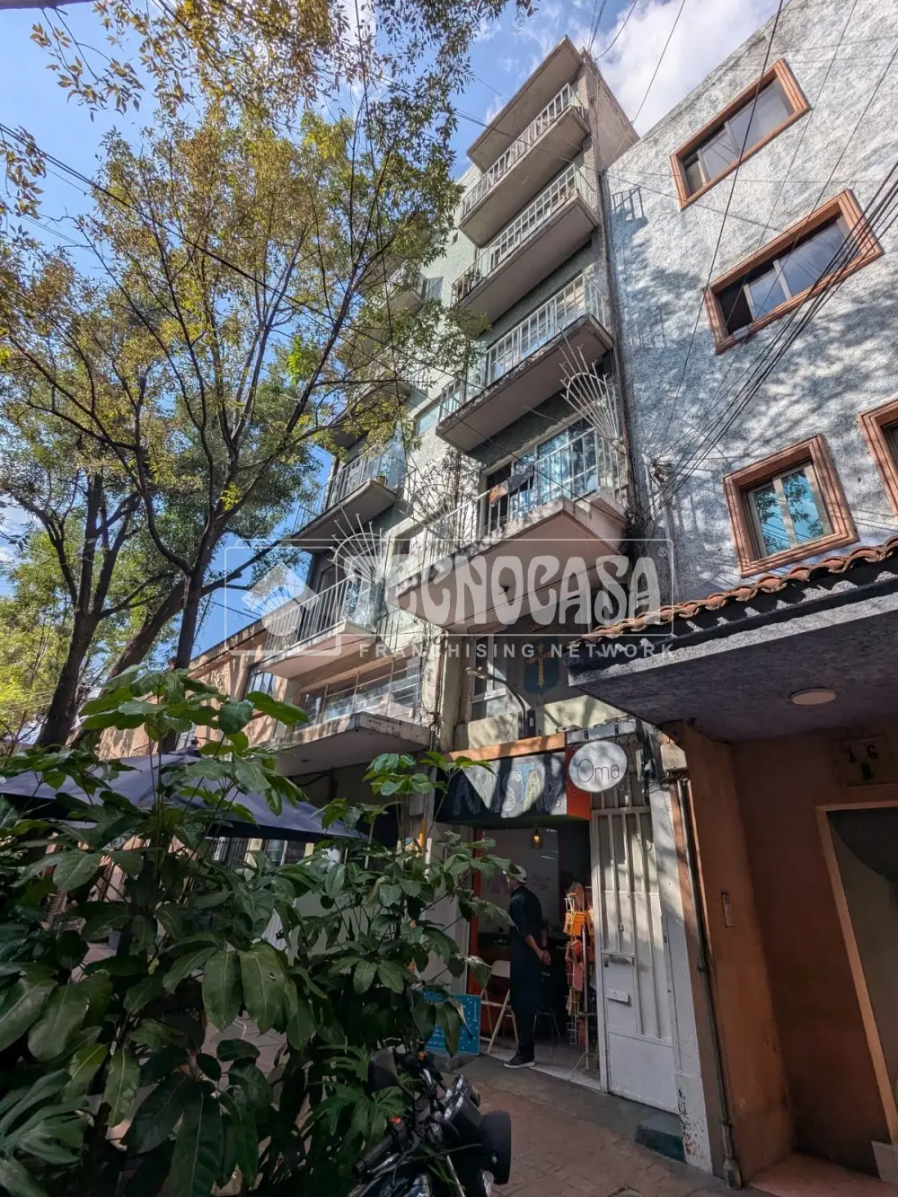 Edificio en San Miguel Chapultepec I Seccion