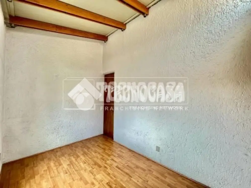 Oficina en Merced Gomez — foto 8