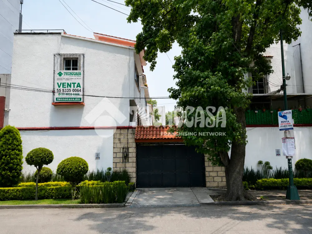 Casa en Condominio en del Valle Centro