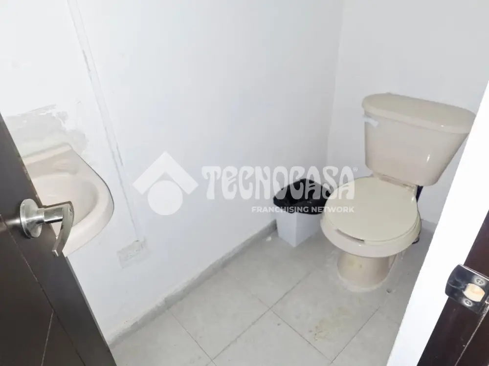 Local Comercial en Jardines de San Manuel — foto 6