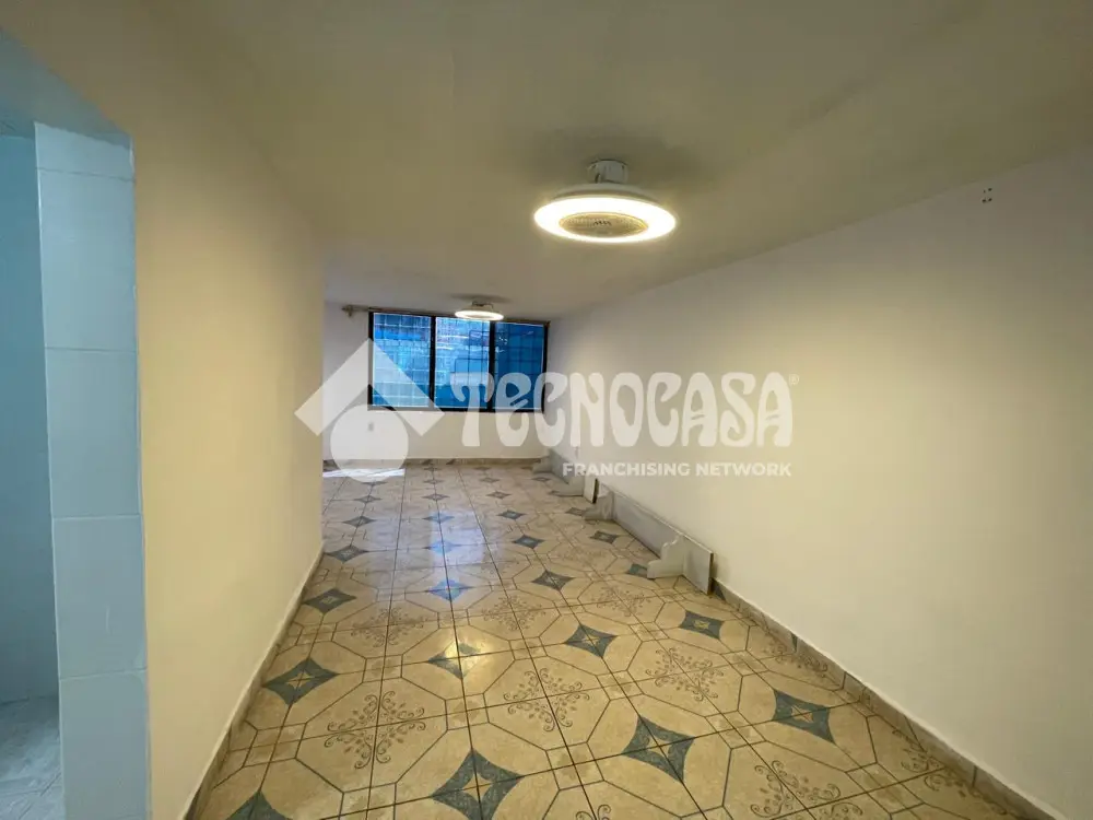 Casa en Unidad Modelo — foto 7