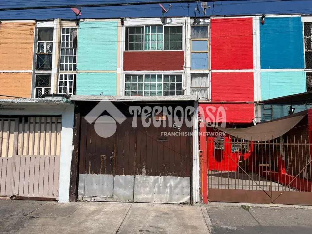 Casa Duplex en Infonavit Iztacalco