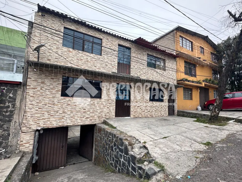 Casa en Lomas de Padierna