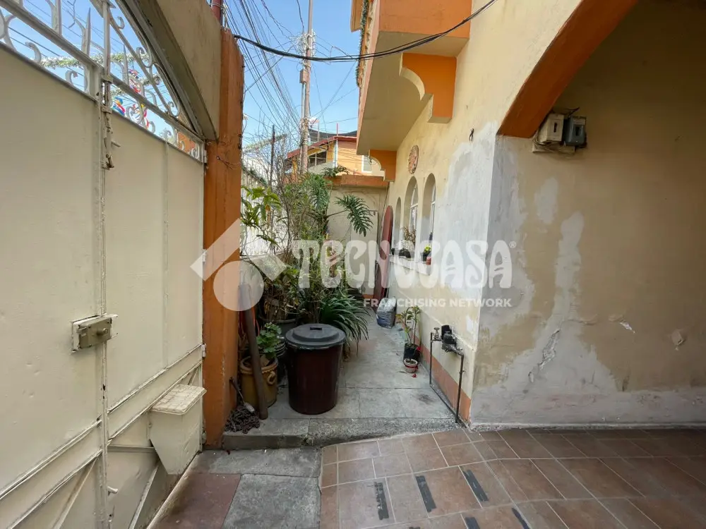 Casa en Unidad Modelo — foto 2