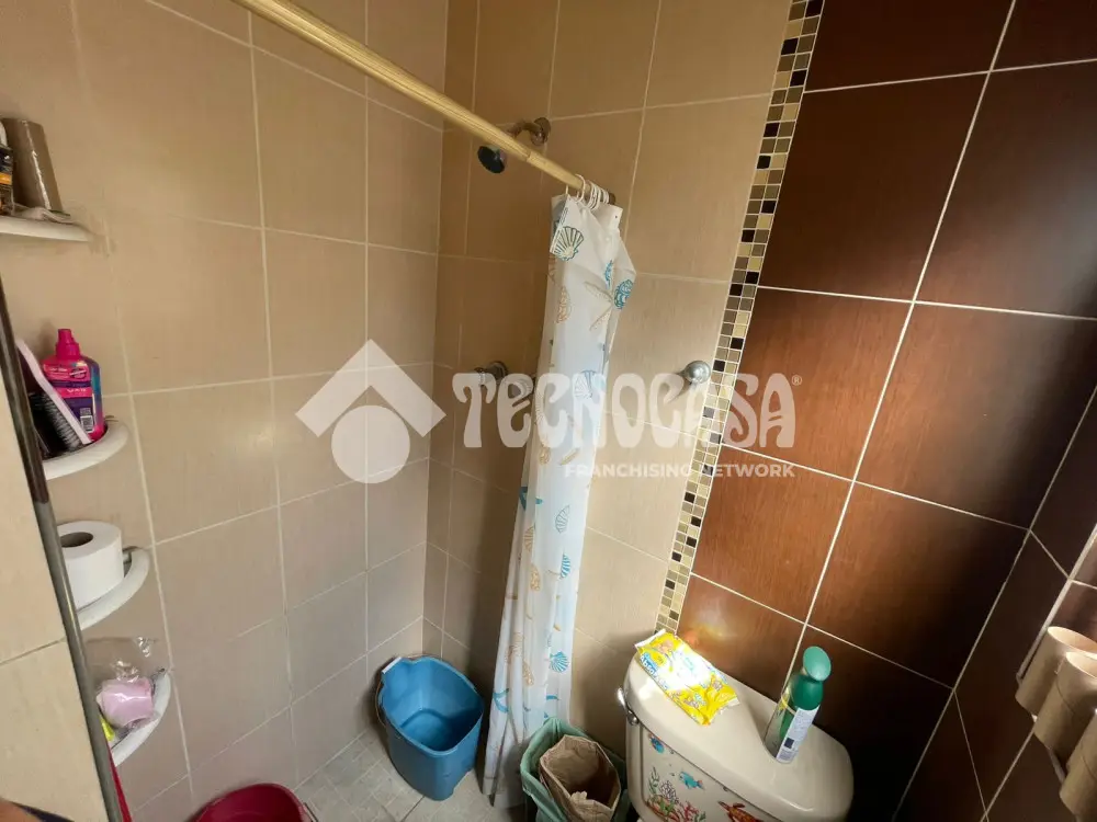 Casa en Unidad Modelo — foto 12