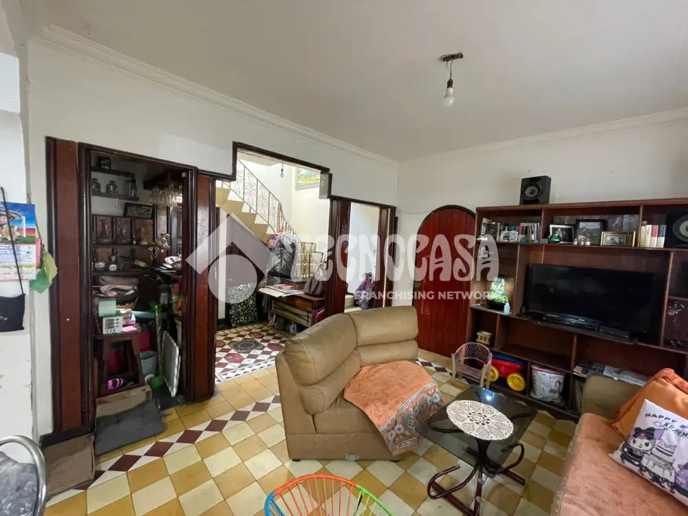 Casa en Unidad Modelo — foto 8
