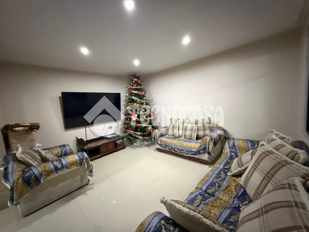 Casa en Vallejo — foto 3