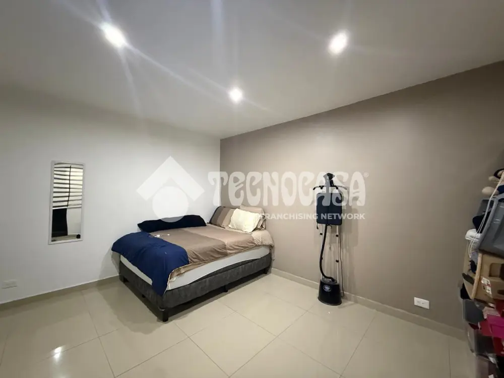 Casa en Vallejo — foto 8