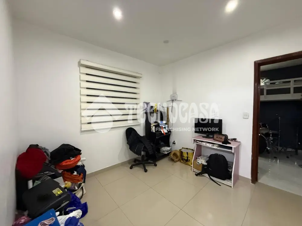 Casa en Vallejo — foto 10