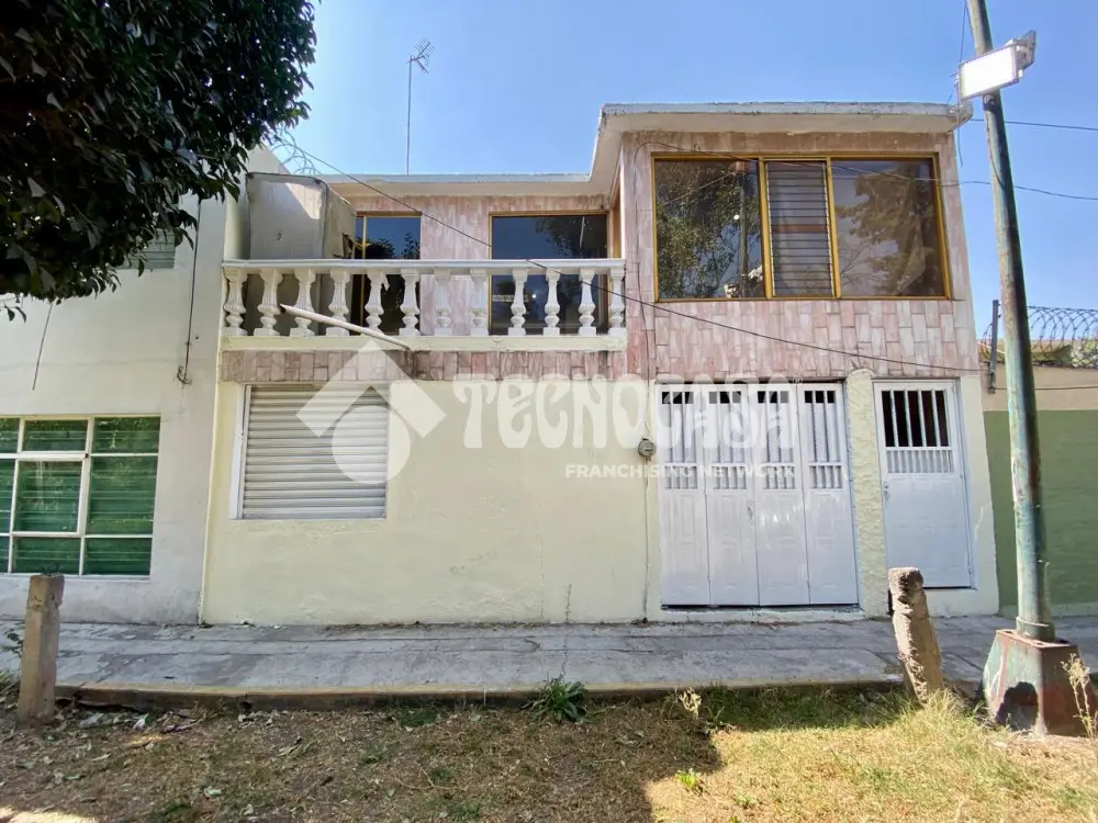 Casa en Unidad Modelo
