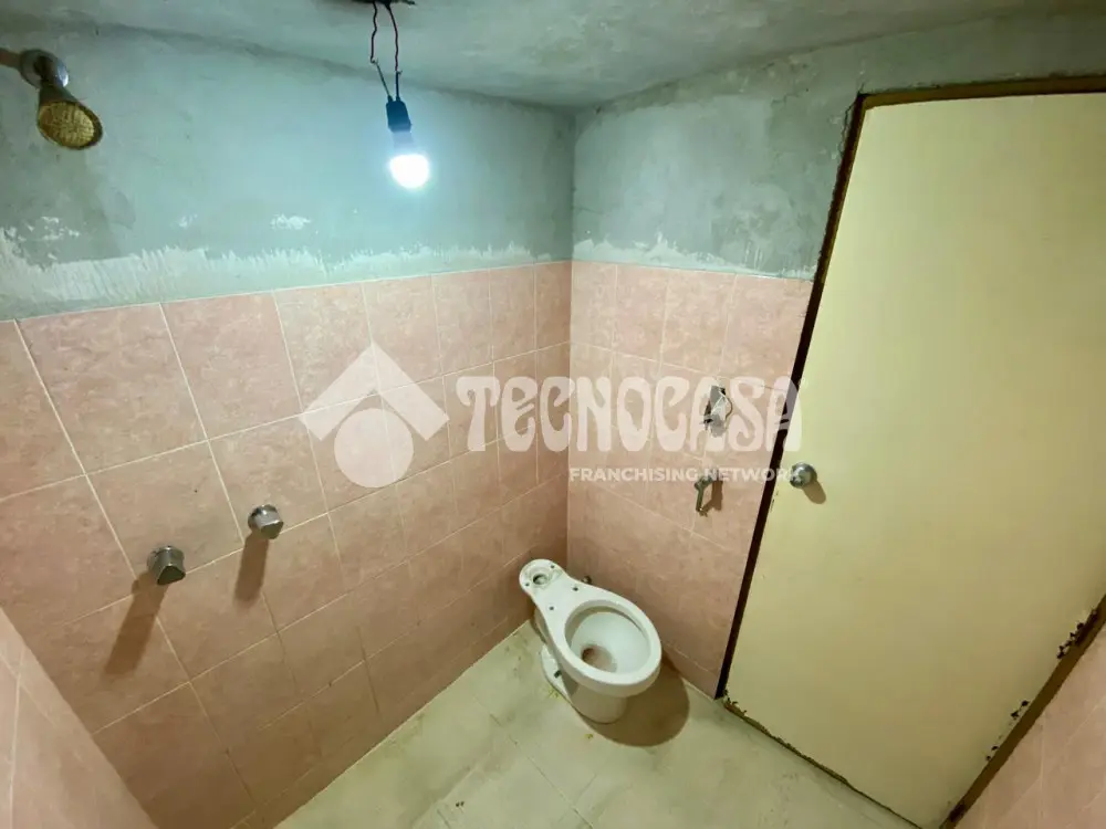 Casa en Unidad Modelo — foto 6