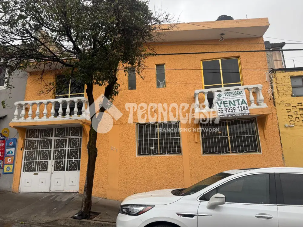 Casa en Moctezuma 2a Seccion