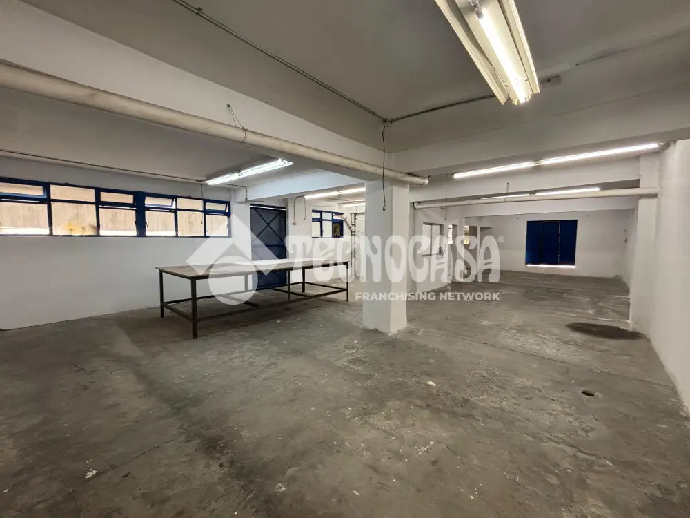 Edificio en Daniel Garza — foto 3