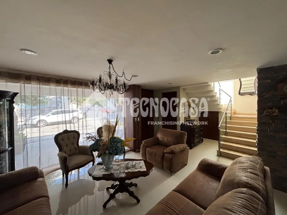 Casa en Lomas de Angelopolis — foto 2