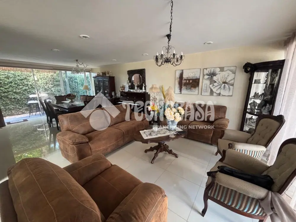 Casa en Lomas de Angelopolis — foto 3