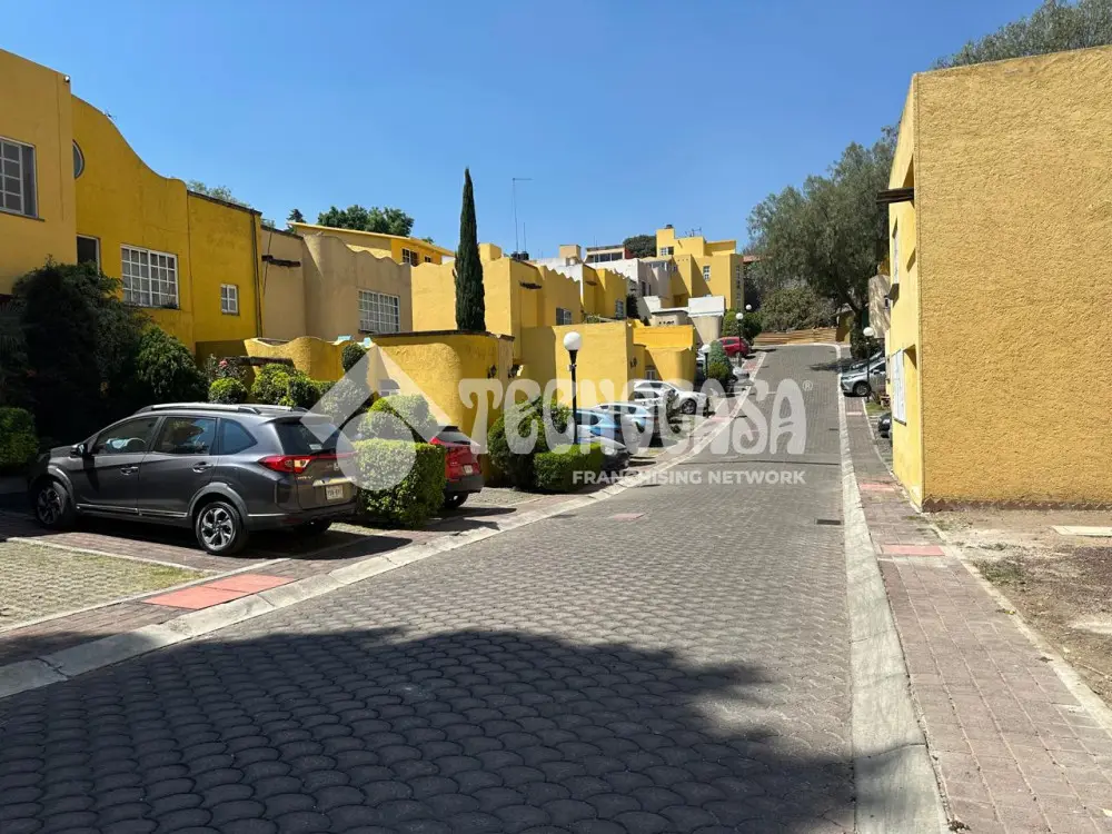 Casa en Condominio en Santa Maria Tepepan — foto 2
