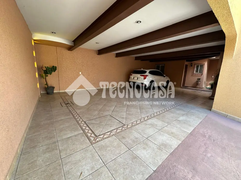 Casa en Condominio en Santa Maria Tepepan — foto 4