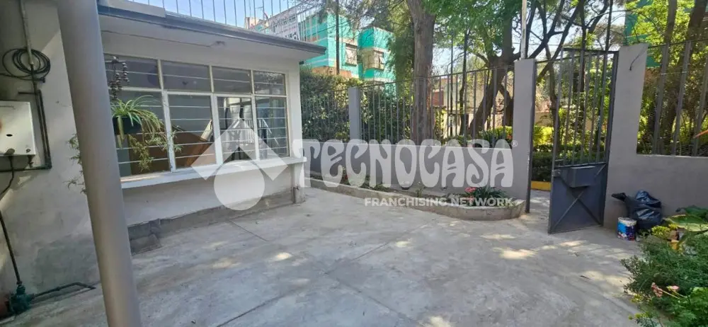 Casa en Unidad Modelo — foto 4