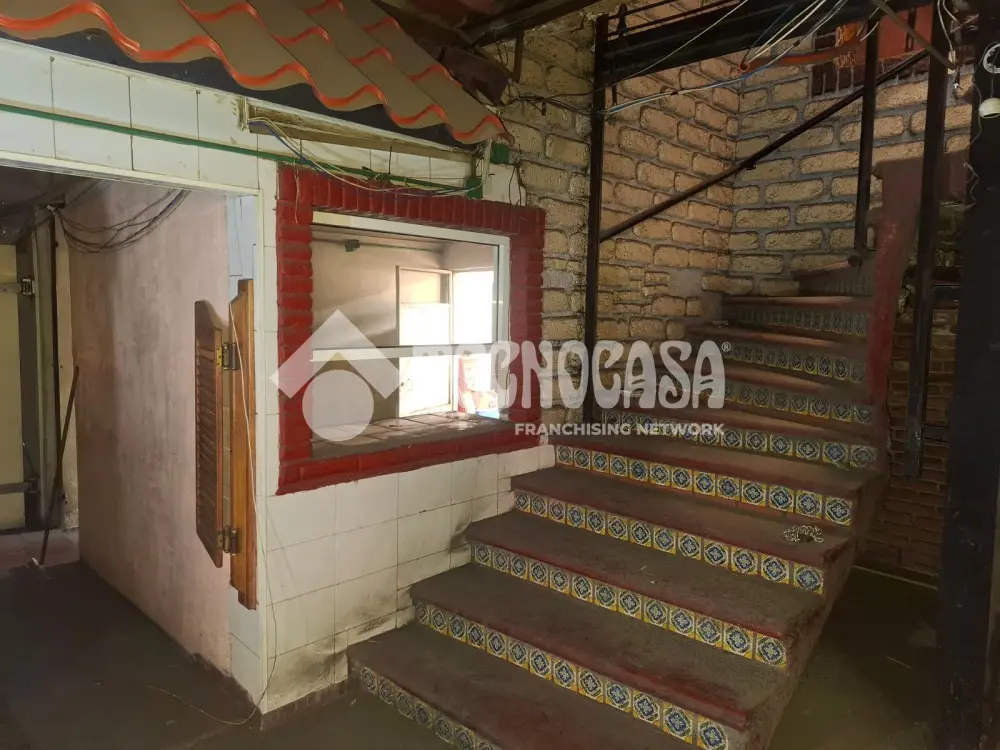 Edificio en Siete Maravillas — foto 10