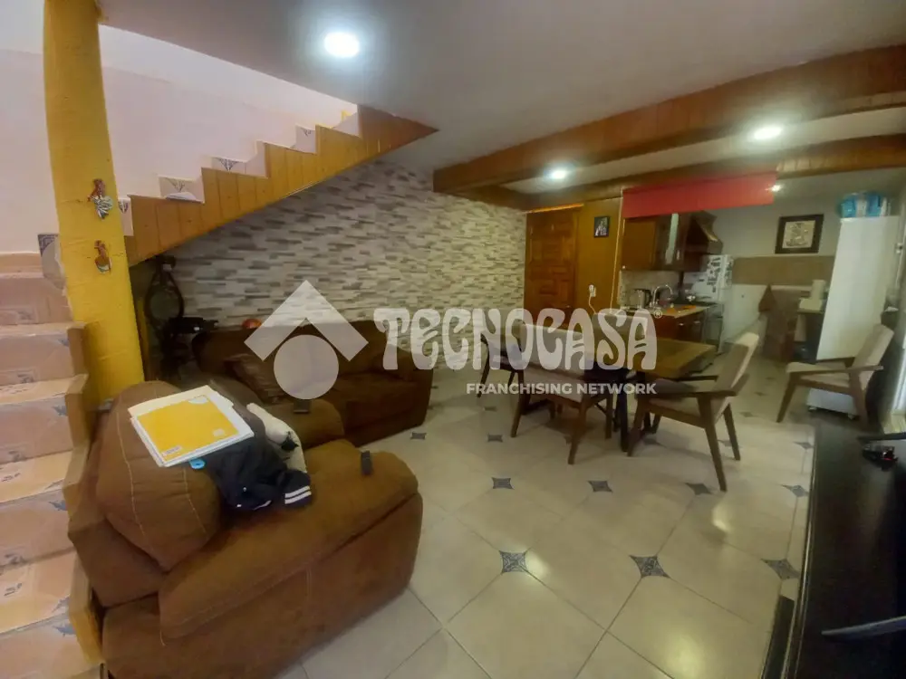 Casa en Santa Isabel Industrial — foto 3