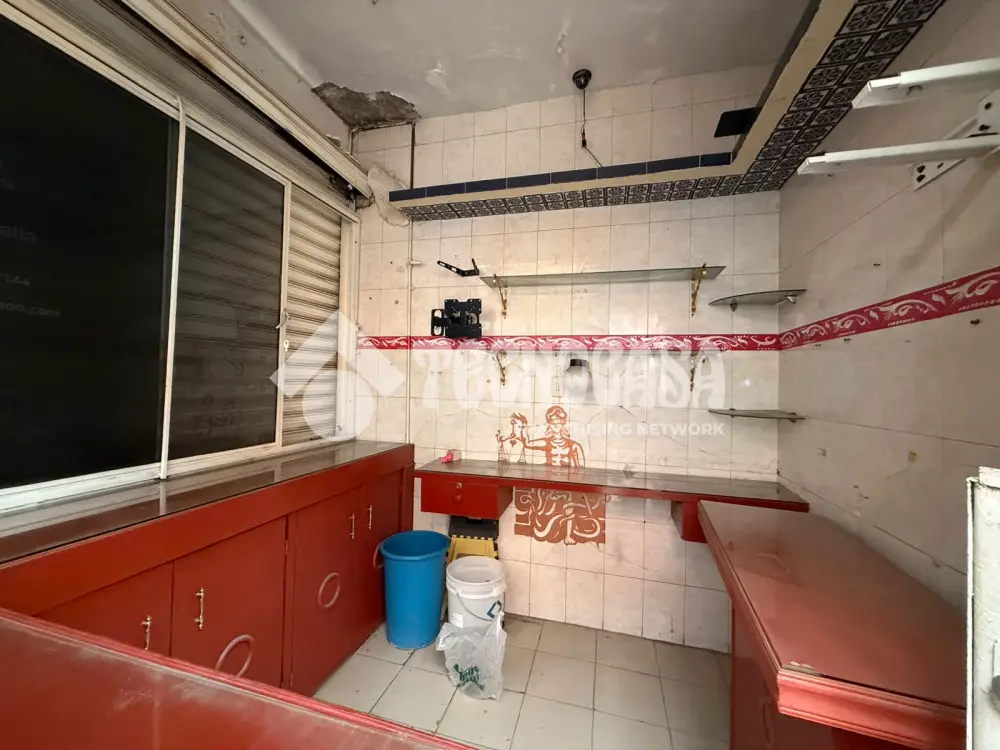 Local Comercial en Dr. Alfonso Ortiz Tirado — foto 2